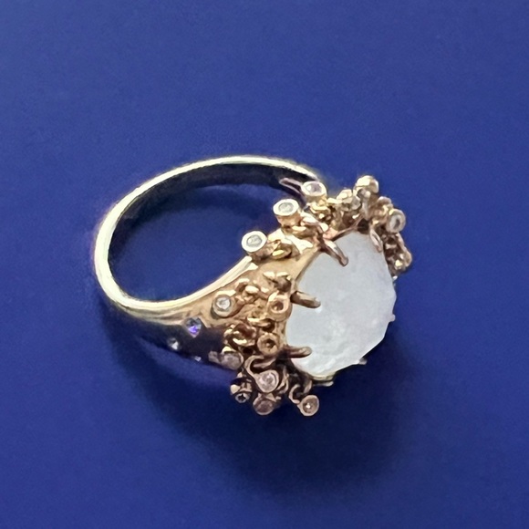 Anthropologie Jewelry - Anthropologie Charming Cocktail Ring Size 6